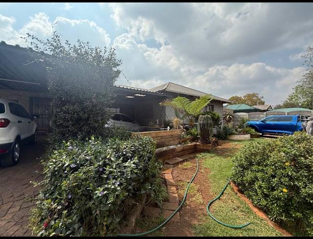 3 BEDROOM HOUSE FOR SALE IN VANDERBIJLPARK CW 6